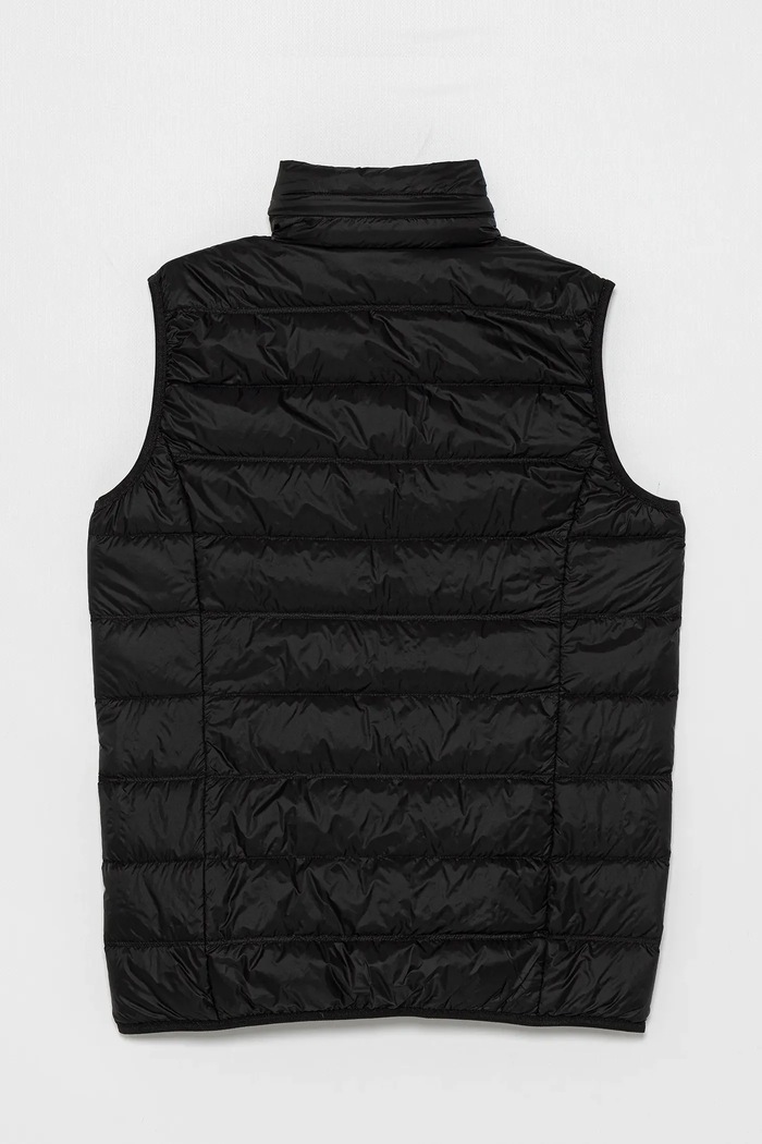 EA7 Emporio Armani bezrękawnik puchowy dziecięcy 7B000034.AF12477 czarny SS25