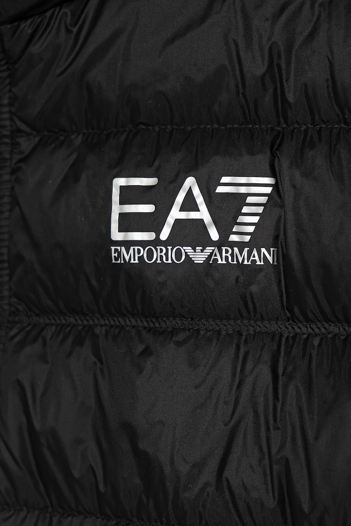 Chłopiec EA7 Emporio Armani bezrękawnik puchowy dziecięcy 7B000034.AF12477 czarny