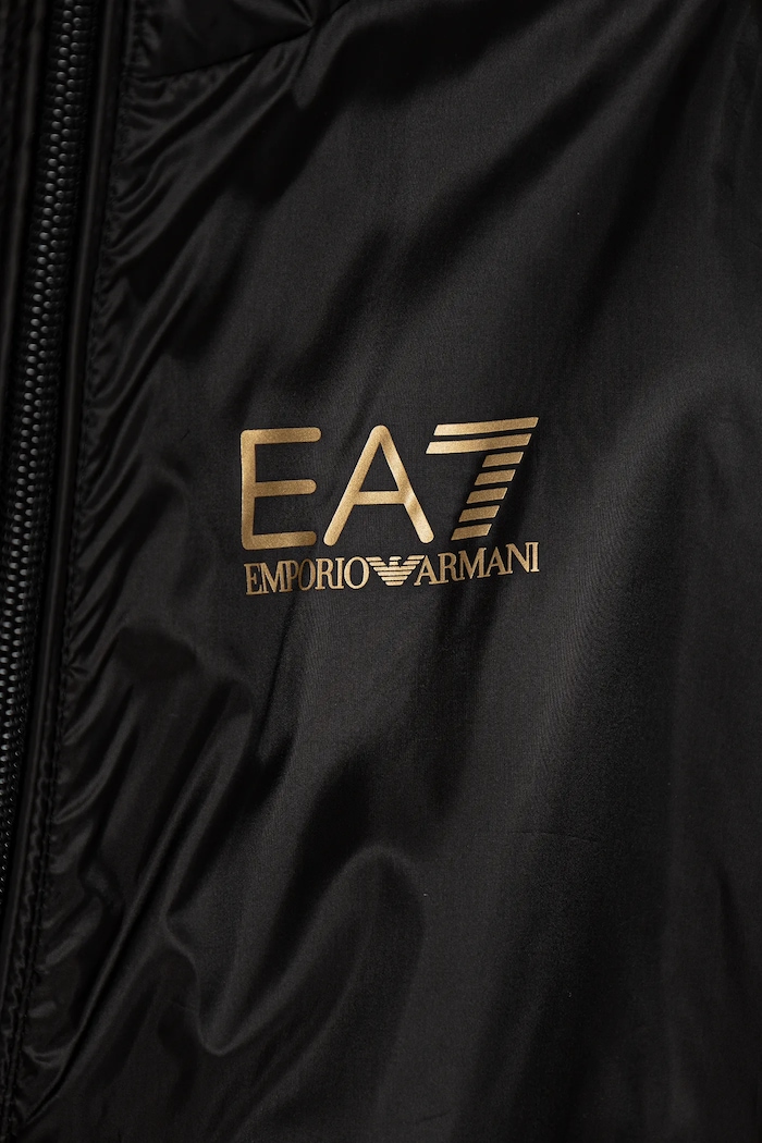 Dečki Otroška jakna EA7 Emporio Armani 7B000032.AF12981 črna