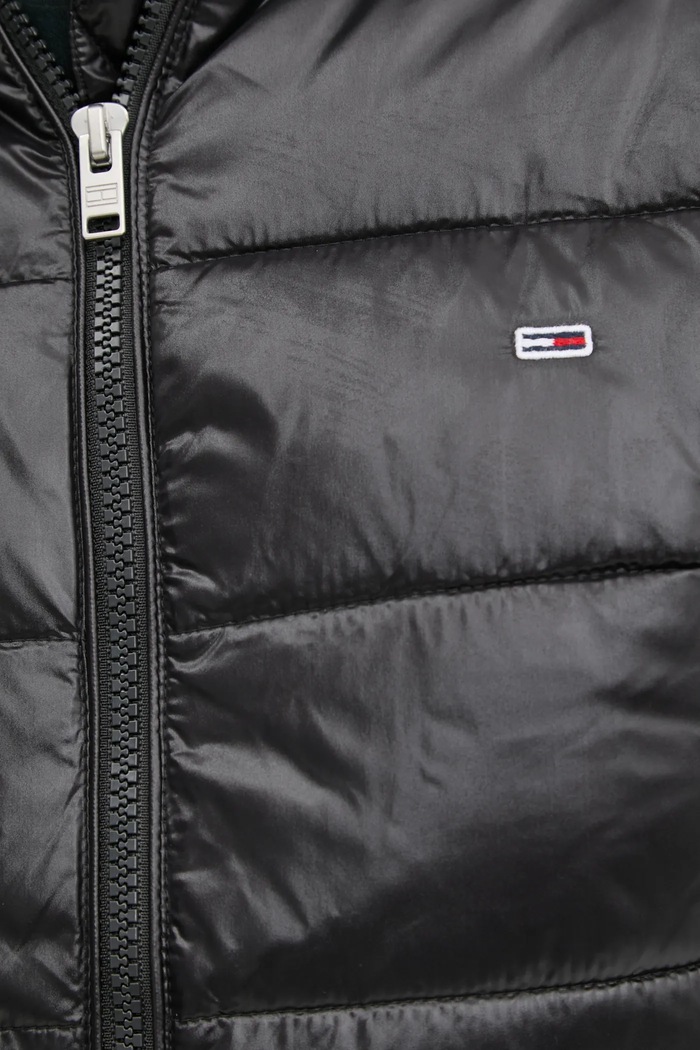 Bunda Tommy Jeans DW0DW19312 černá