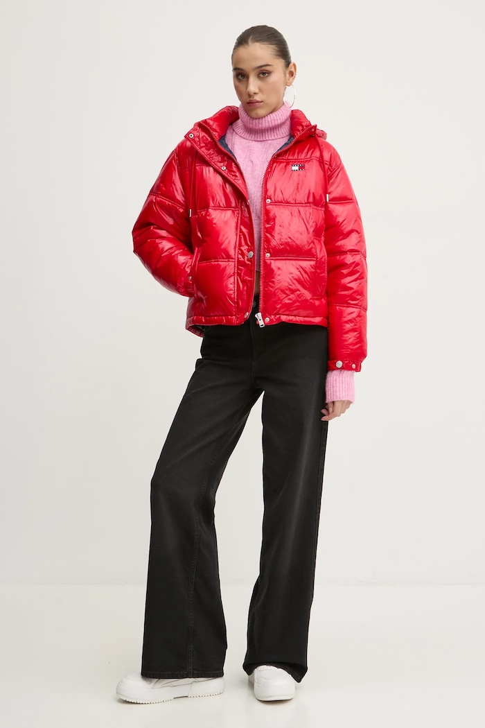 Tommy Jeans rövid kabát DW0DW20210 piros SS25