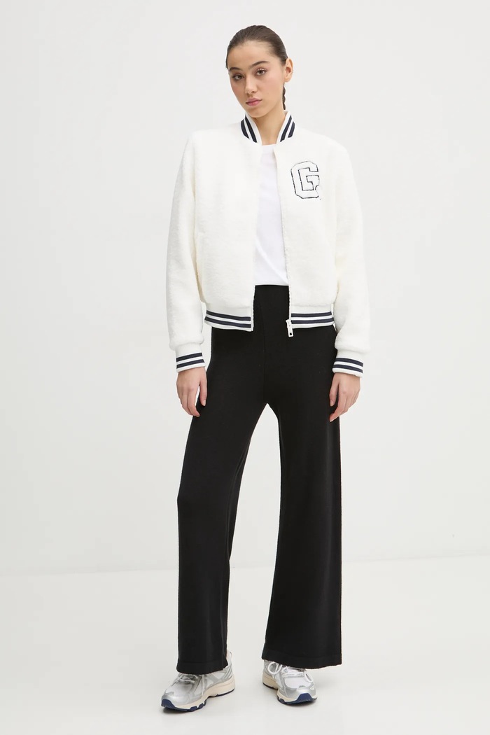 Яке бомбър Guess SHERPA V5RL06.KCPC2 бежов SS25