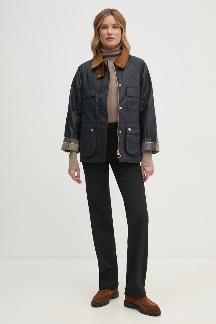 Bunda Barbour LWX1446NY71 námořnická modř SS25