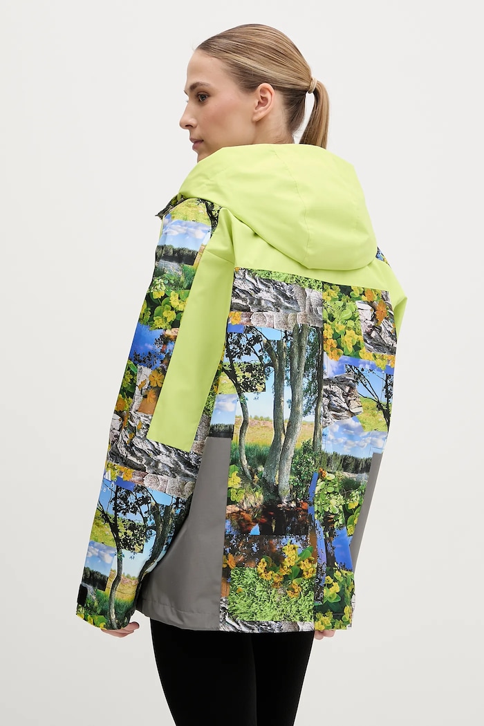 Odzież adidas by Stella McCartney kurtka przeciwdeszczowa TrueNature Earth Collage JF8480 zielony