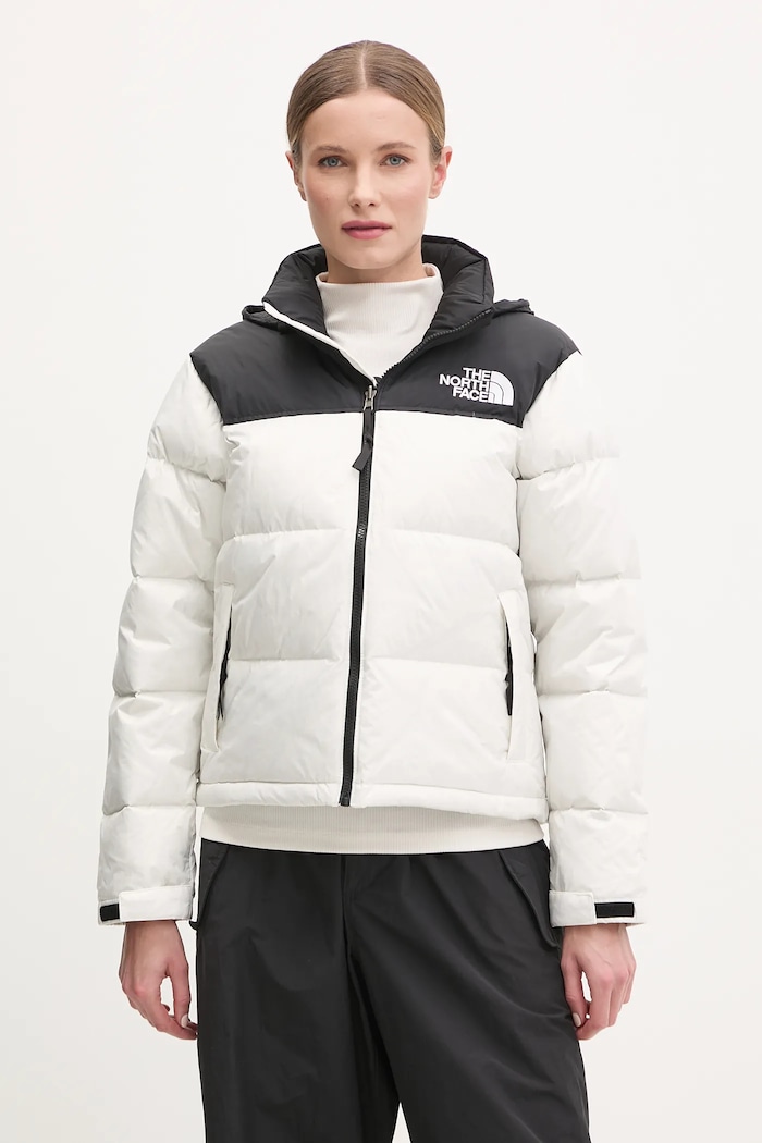 Péřová bunda The North Face 1996 Retro Nuptse s podšívkou bílá NF0A3XEOROU1