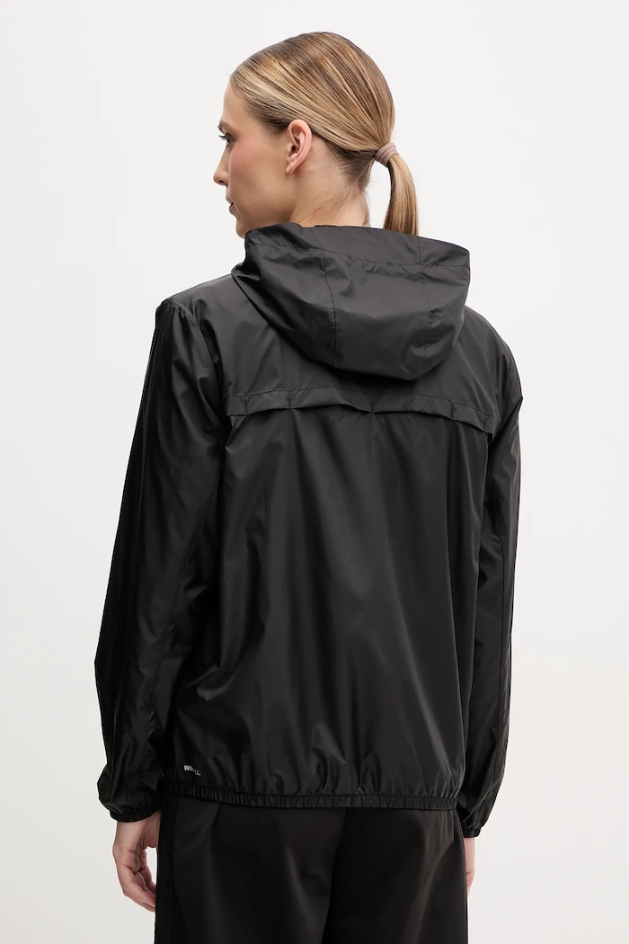 Oblečení Bunda Puma Essential windbreaker 685133 černá