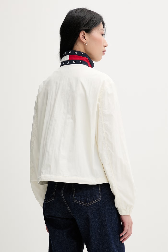 Oblečení Tommy Jeans přechodová bunda dámská DW0DW20439 béžová