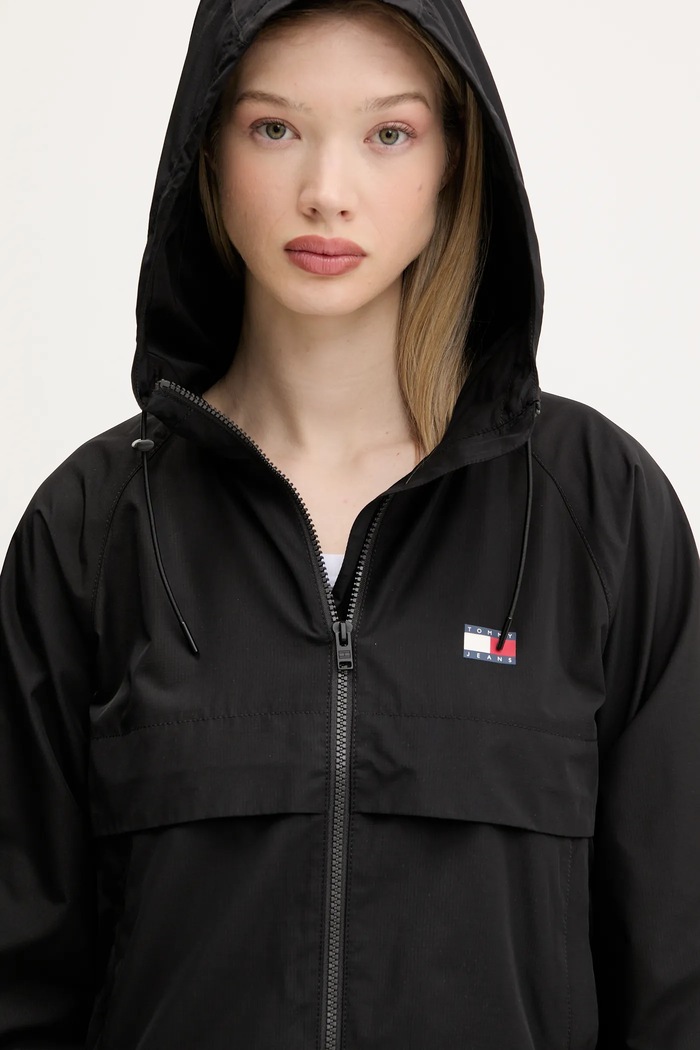Tommy Jeans μεταβατικό μπουφάν γυναικείο μαύρο DW0DW20672