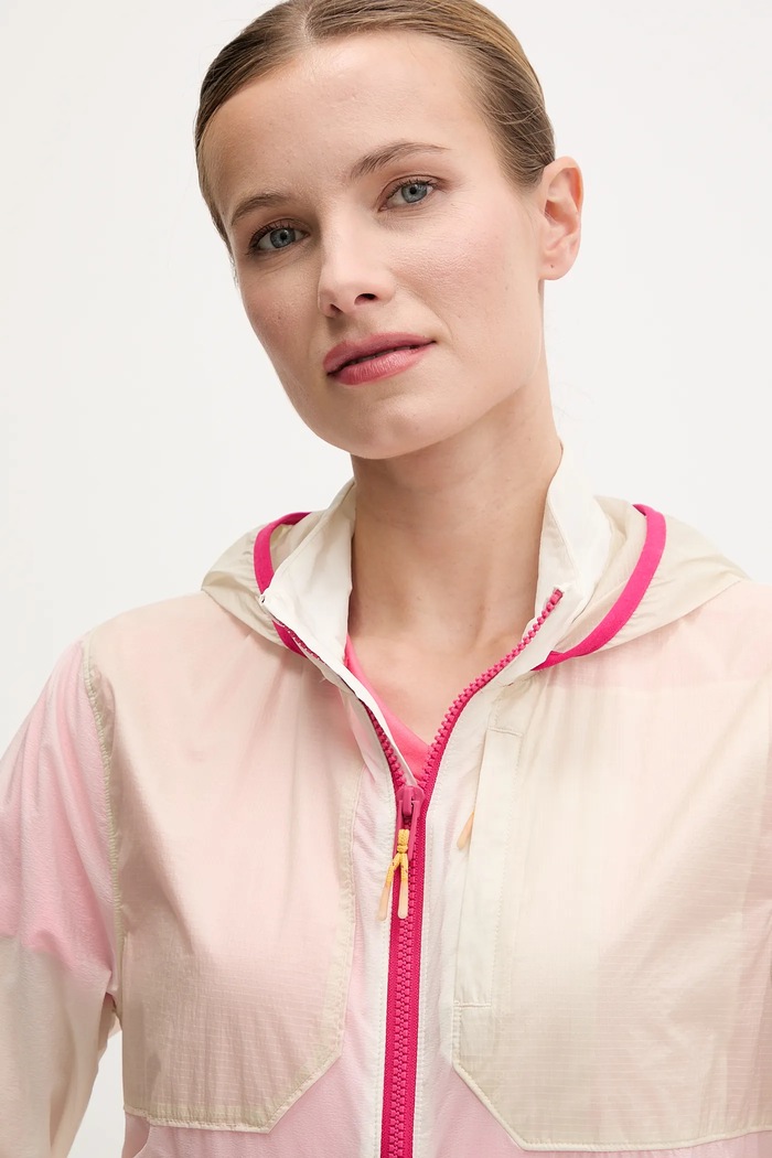 Windbreaker Launch Trail Under Armour 1383358 bej