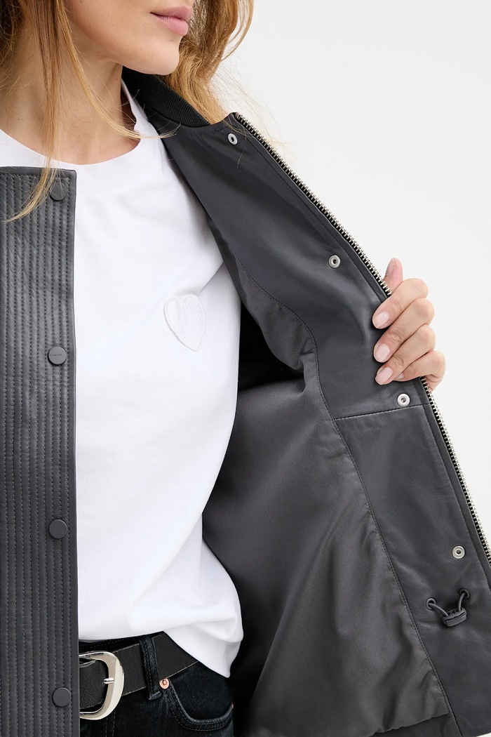 Kožená bunda AllSaints SOFI W126LB