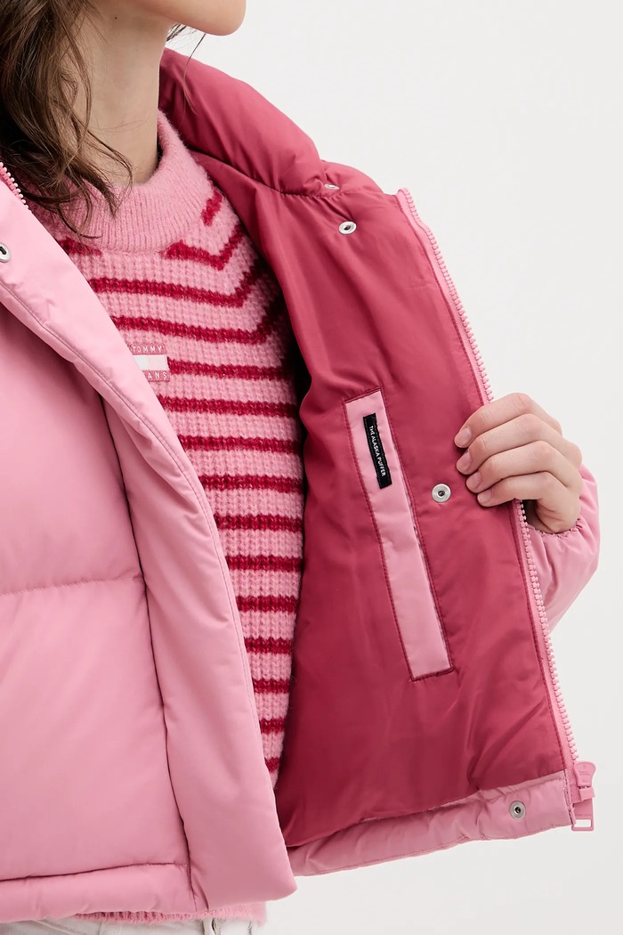 Пухено яке Tommy Jeans DW0DW21624