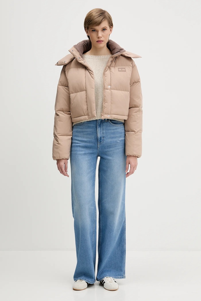 Μπουφάν με επένδυση από πούπουλα Tommy Jeans DW0DW21624 μπεζ AW25