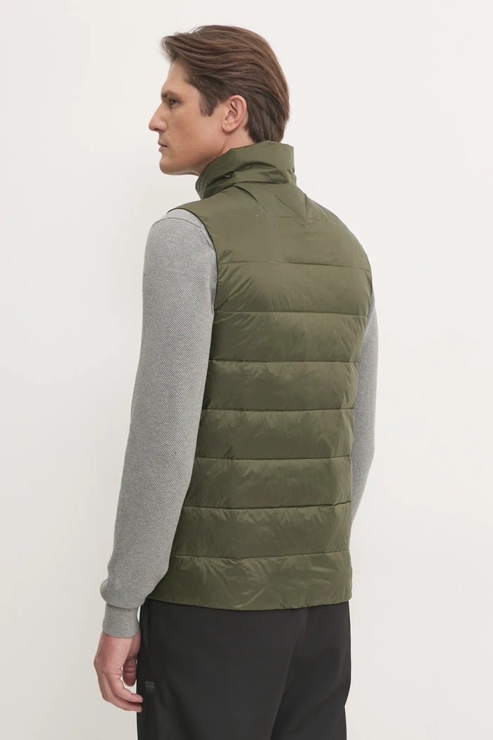 Ρούχα Αμάνικο από πούπουλα Tommy Jeans DM0DM20663 πράσινο