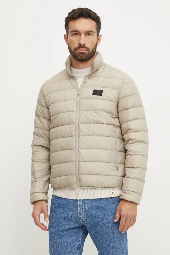 Calvin Klein Jeans kurtka puchowa bez kaptura beżowy J30J326716