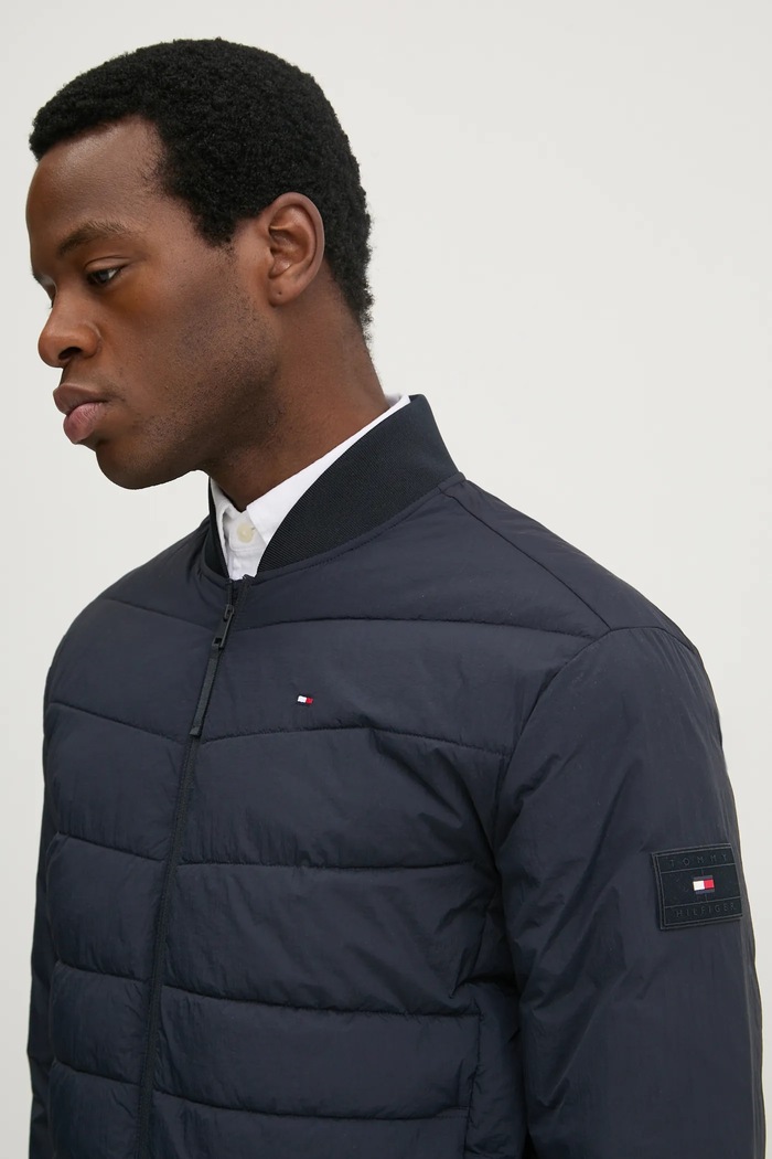 Bunda Tommy Hilfiger MW0MW37640 tmavomodrá