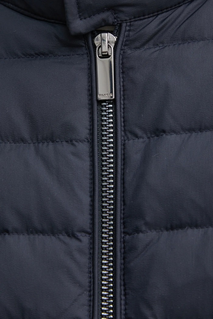 Μπουφάν με επένδυση από πούπουλα Tommy Hilfiger MW0MW37689 σκούρο μπλε