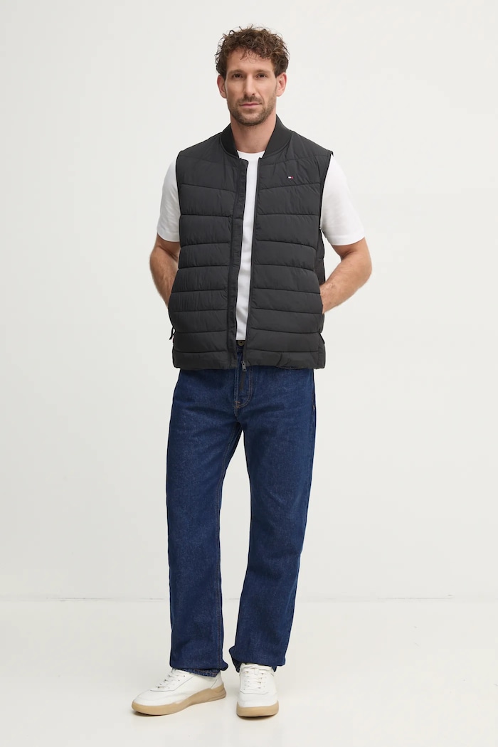 Prsluk Tommy Hilfiger MW0MW37680 crna SS25
