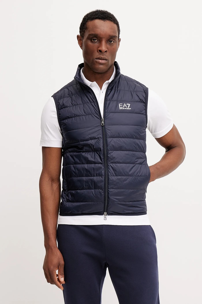 Páperová vesta EA7 Emporio Armani jemné zateplenie tmavomodrá PNGPZ.8NPQ06