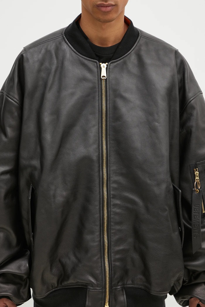 Bunda VETEMENTS Oversized Leather Bomber UA66JA200B
