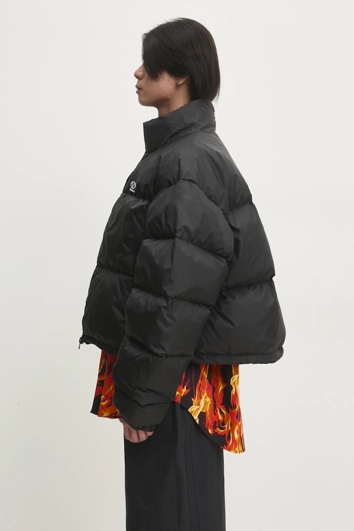 VETEMENTS down jacket Logo Puffer UA66JA350B black SS25