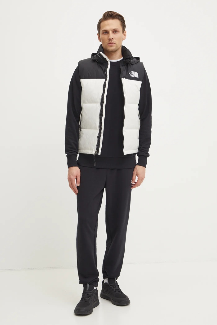 Páperová vesta The North Face 1996 Retro Nuptse NF0A3JQQROU1 béžová SS25