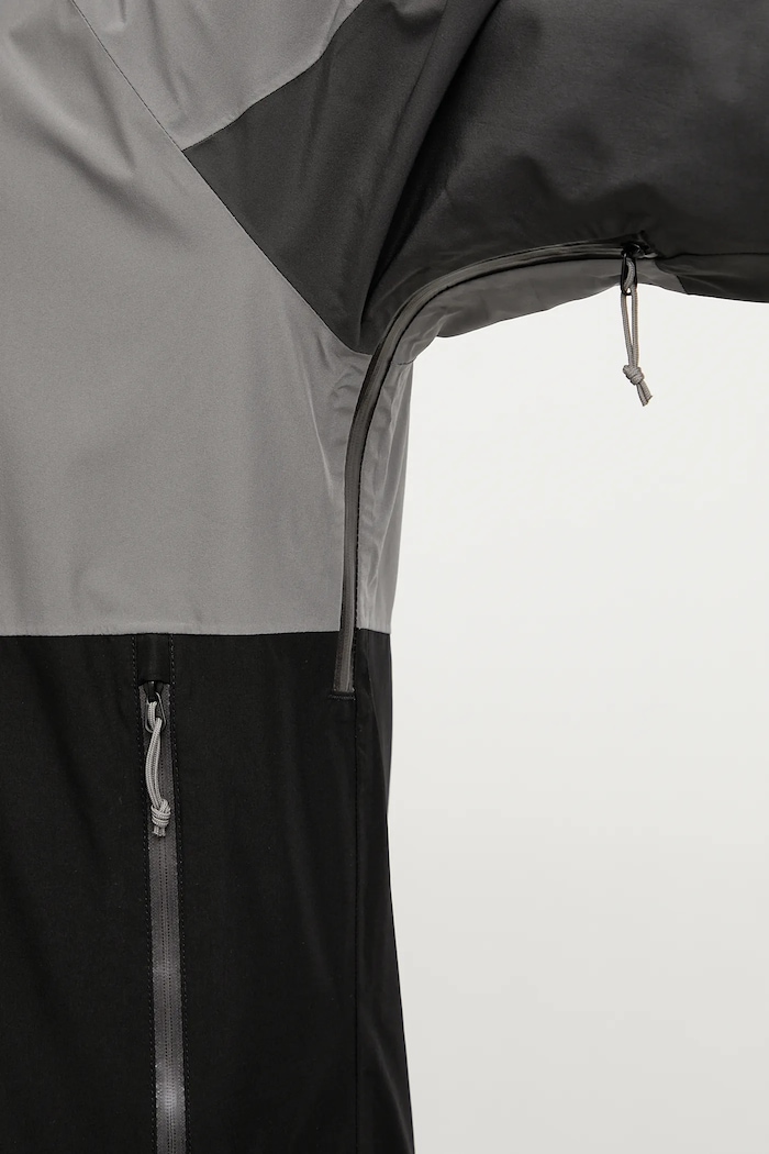 Turistická bunda The North Face Lightning Zip-In NF0A87GNB0I1 sivá