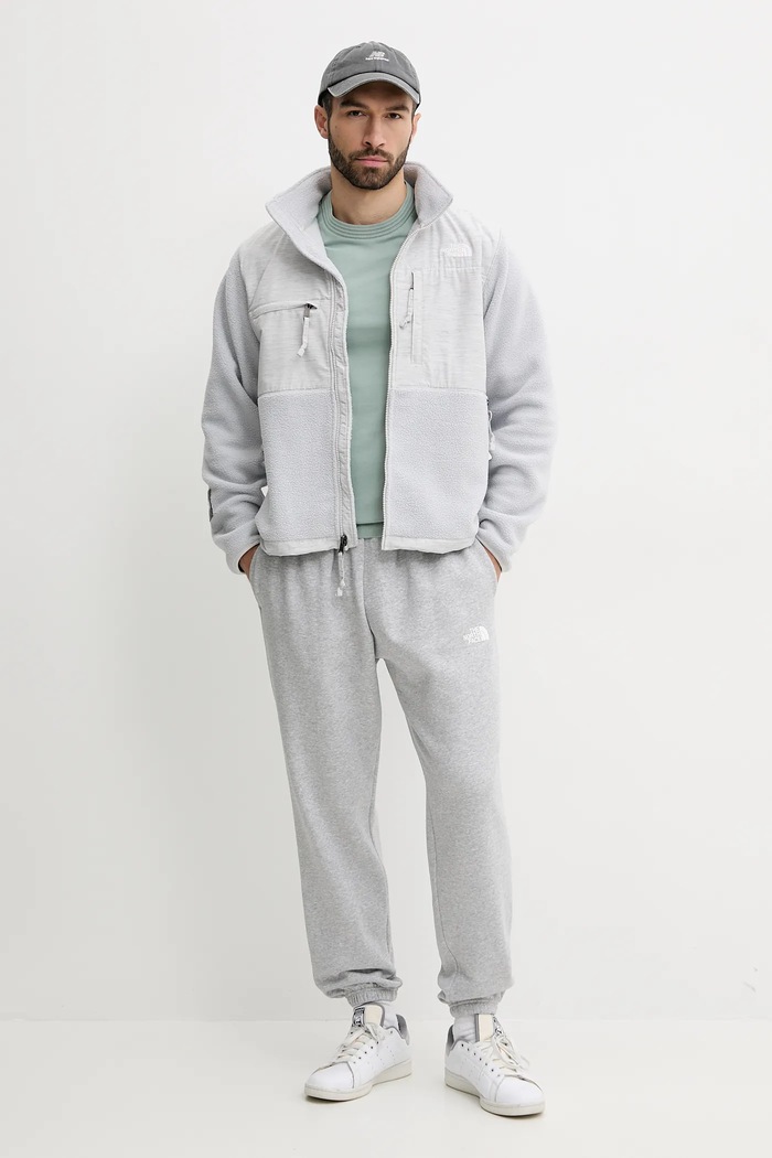 Bunda The North Face Regrind Denali NF0A8B5ELE71 šedá SS25