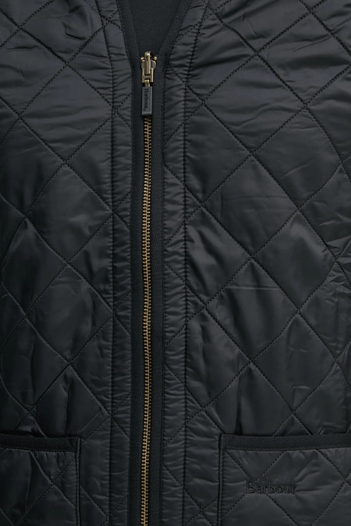 Безрукавка Barbour Polarquilt Waistcoat/Zip-In Liner MLI0002 чорний
