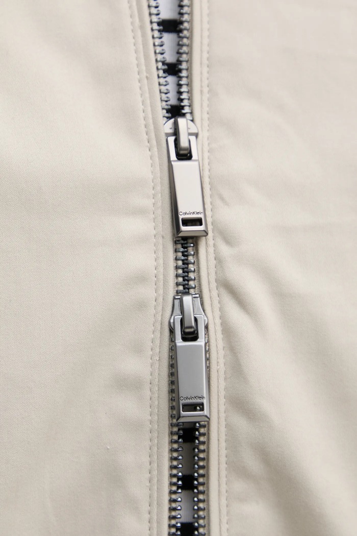 Calvin Klein K10K114118 sivá
