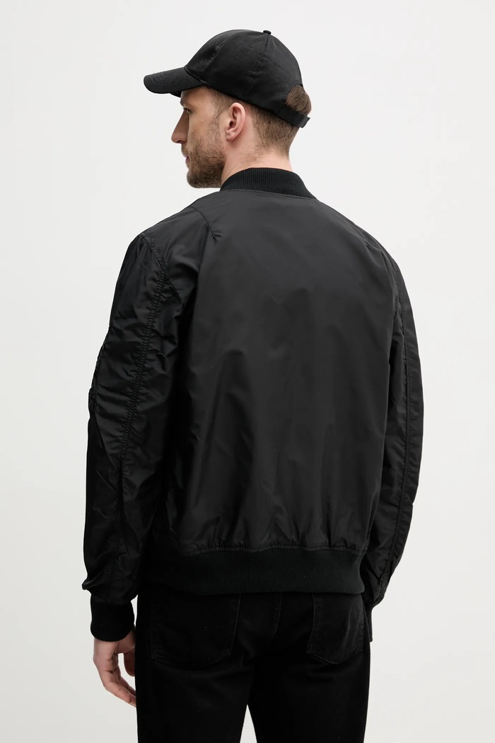 Oblečenie Bunda Alpha Industries MA-1 TT Flying Tigers 156129. čierna