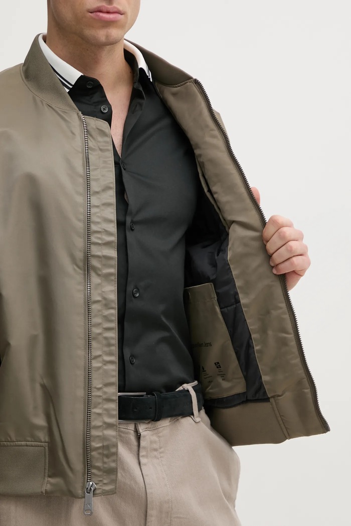 Μπουφάν bomber Calvin Klein Jeans LV040EM524