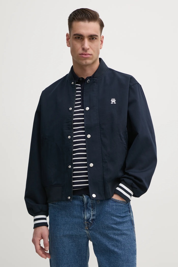 Obojstranná bunda bomber Tommy Hilfiger bomber tmavomodrá MW0MW38707