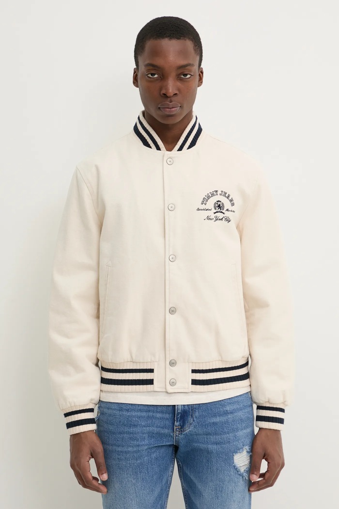 Tommy Jeans kurtka bomber beżowy DM0DM21092