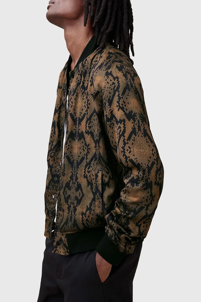 Dvostrana bomber jakna AllSaints SOUNDVIEW M006OC crna