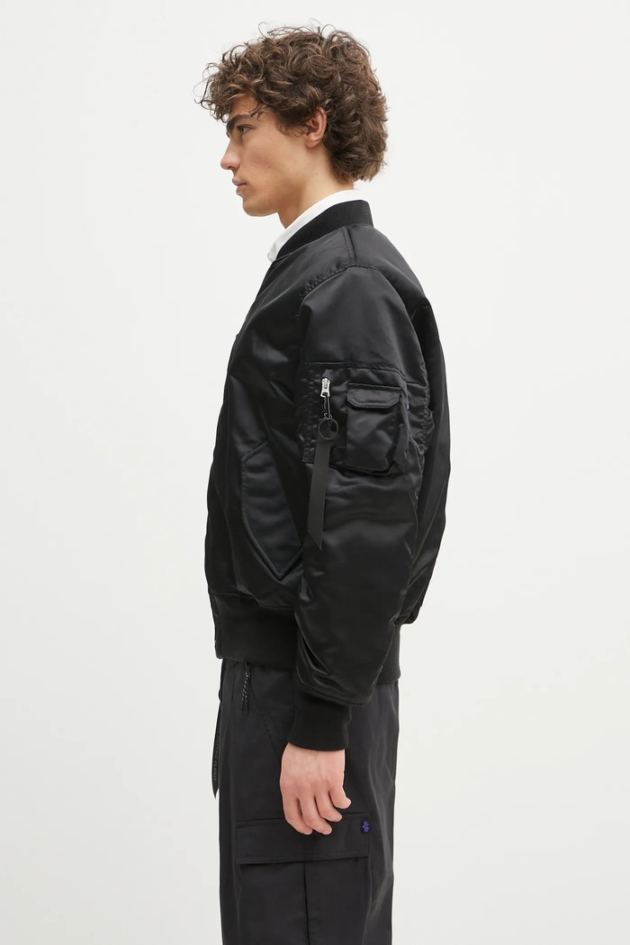 Alpha Industries reversible bomber jacket MA-1 Base Flight Jacket 756111.03 black SS26