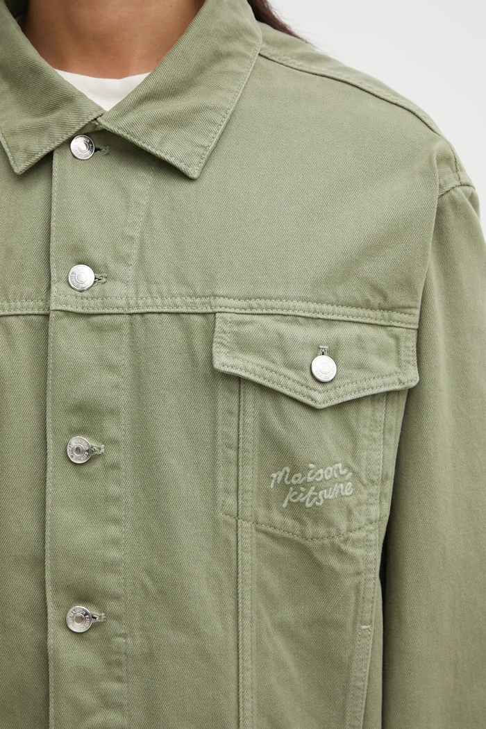Βαμβακερό μπουφάν Maison Kitsuné Trucker πράσινο OM02103WD4012