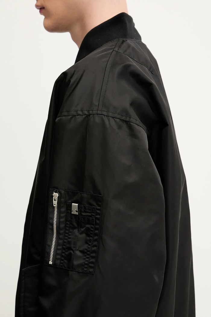 Куртка-бомбер 1017 ALYX 9SM Bomber чёрный AAMOU0550FA01
