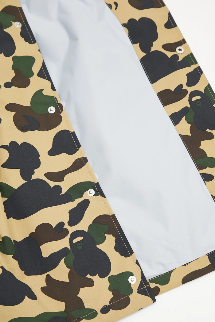 Куртка A Bathing Ape Gore-tex wind stopper 1K70140005 бежевий