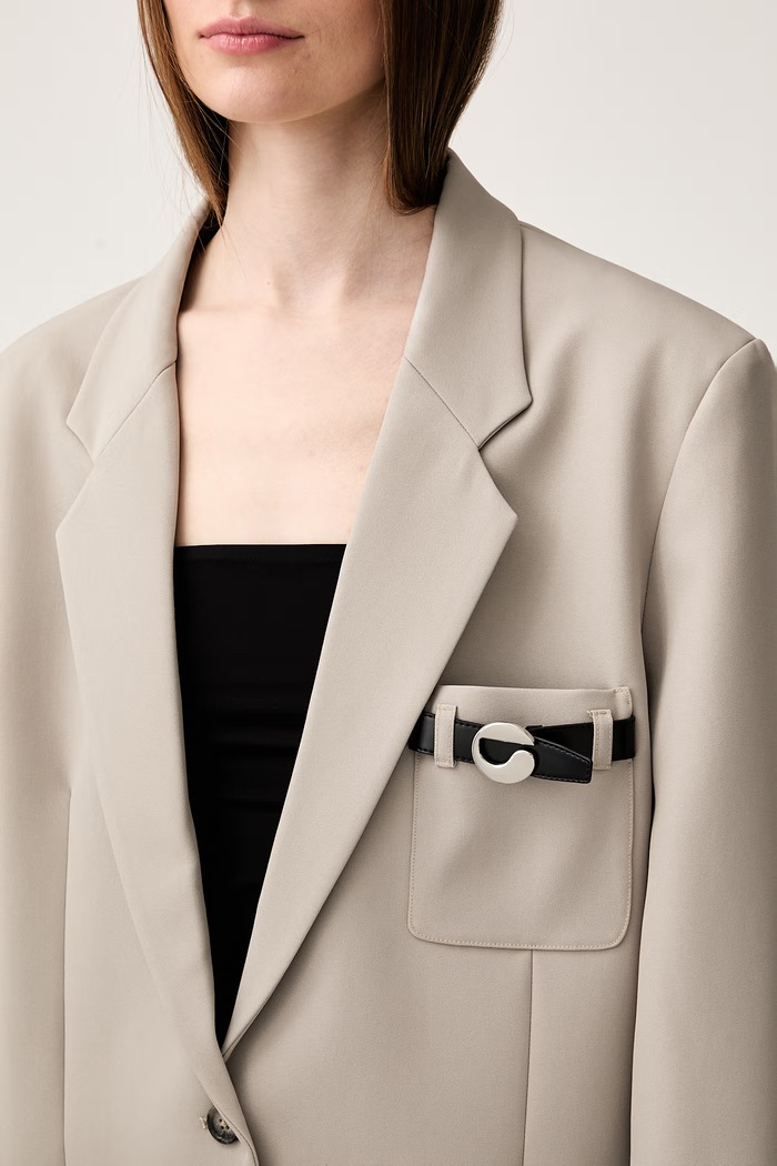 Coperni Belted Pocket Tailored sacou cu un singur rând de nasturi pentru femei COPV69F3004 bej