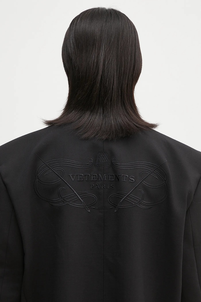 VETEMENTS marynarka wełniana Logo Embroidered czarny UA65JA710B