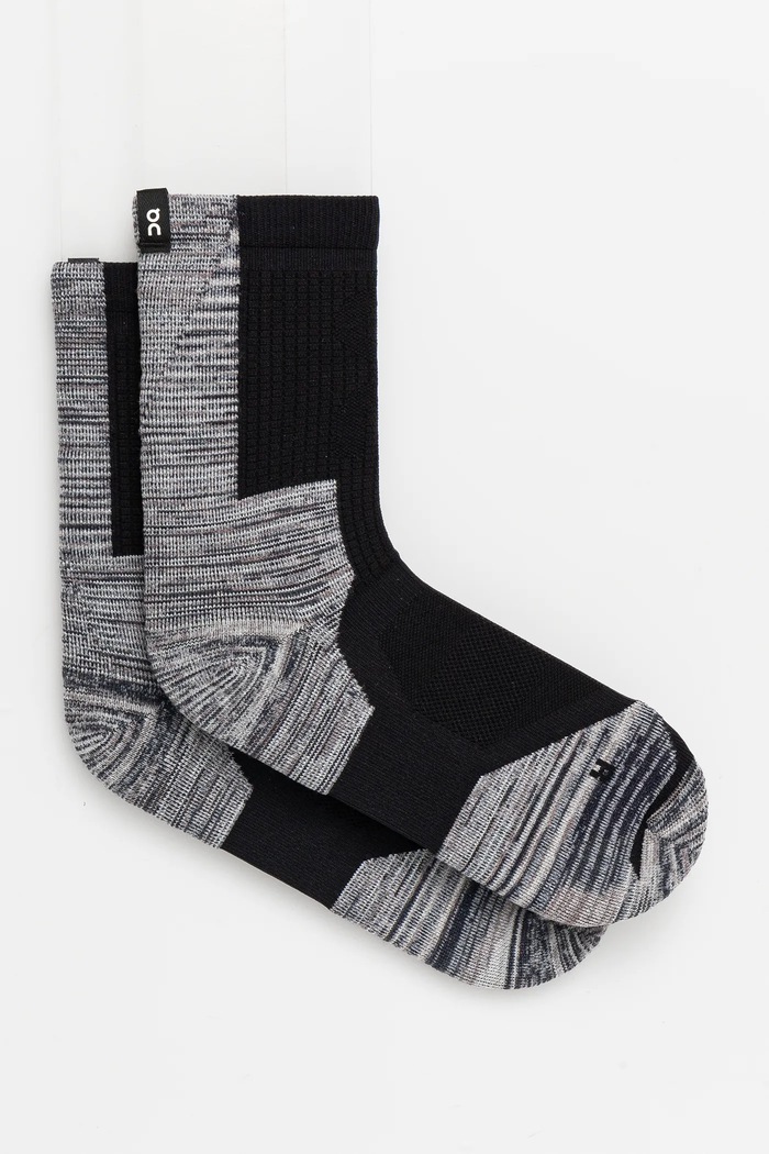 Nogavice On Explorer Merino Tek črna 38701196