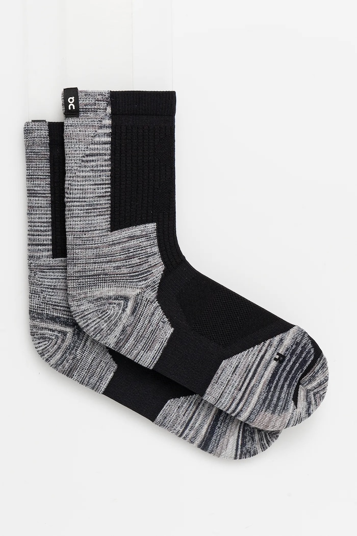 Nogavice On Explorer Merino Tek črna 38701196