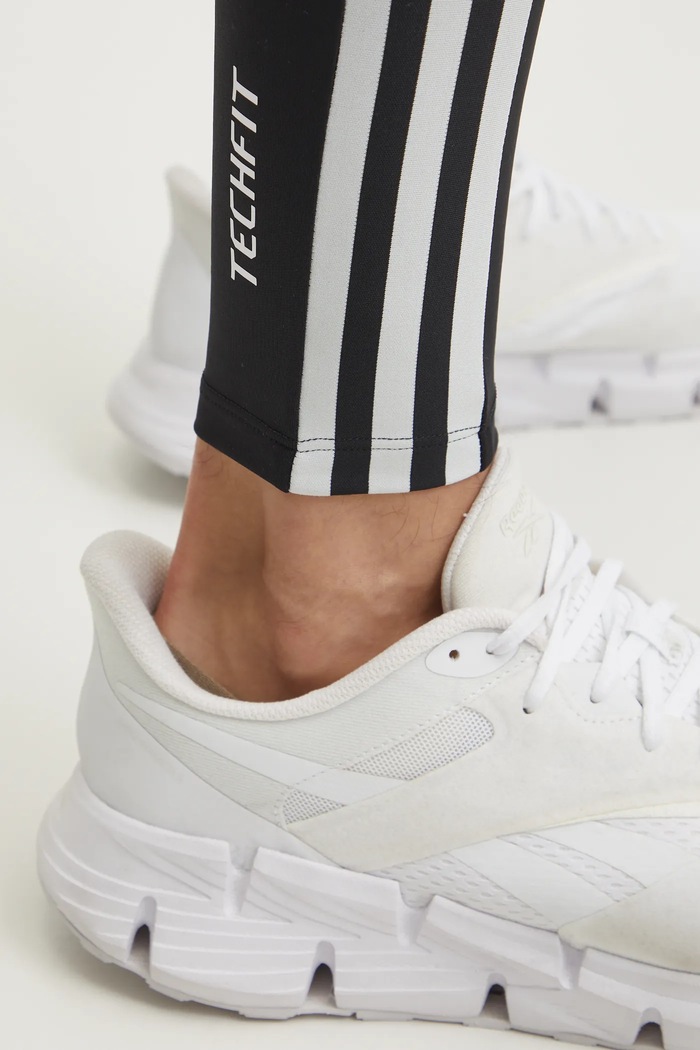 Tréninkové legíny adidas Performance Techfit černá IN5587