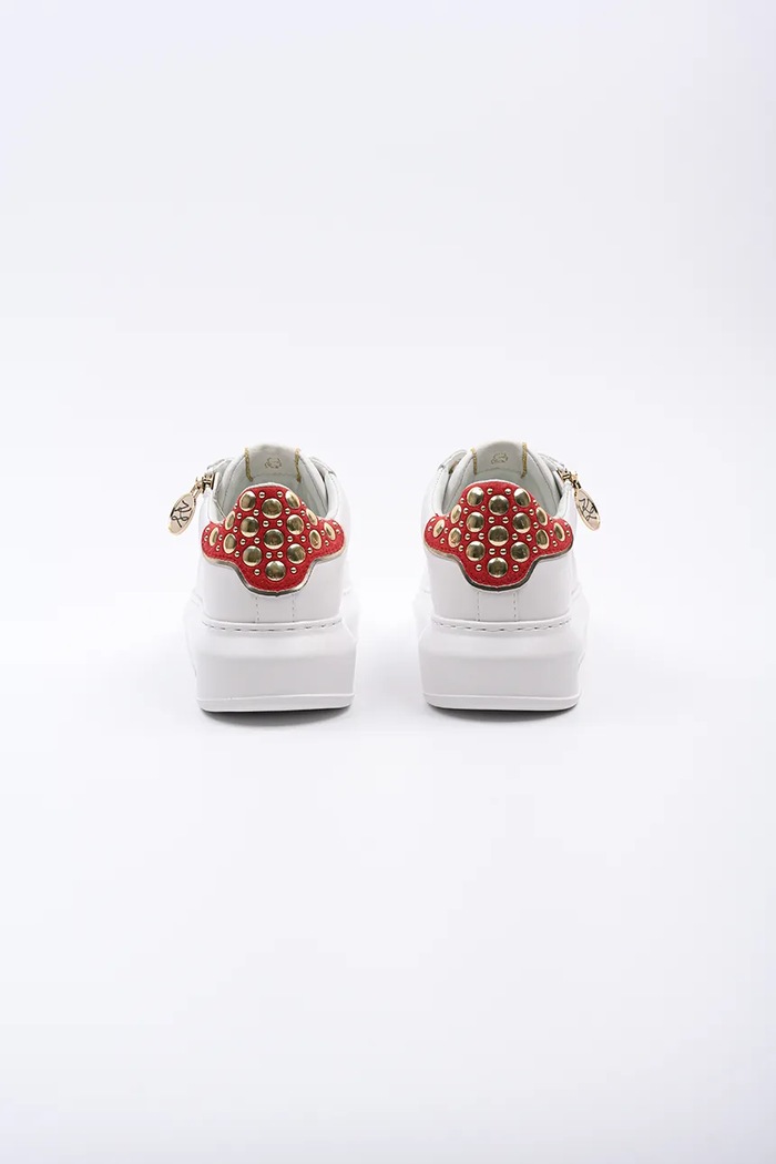 Обувки Кожени маратонки Karl Lagerfeld KAPRI KL62527F.01G бял