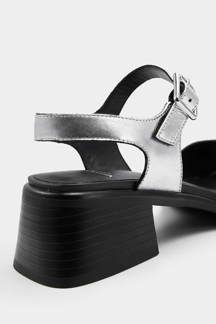 Δερμάτινα πέδιλα Vagabond Shoemakers INES ασημί 5911.083.79
