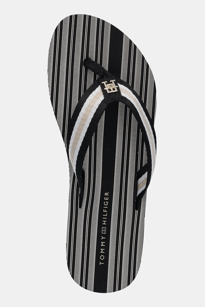 Žabky Tommy Hilfiger IM TH PRINT BEACH SANDAL černá FW0FW08370