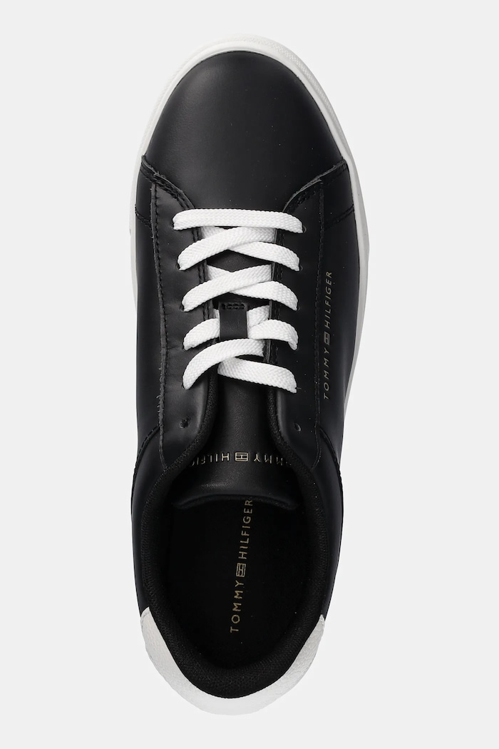 Kožené sneakers boty Tommy Hilfiger ESSENTIAL COURT SNEAKER černá FW0FW08320