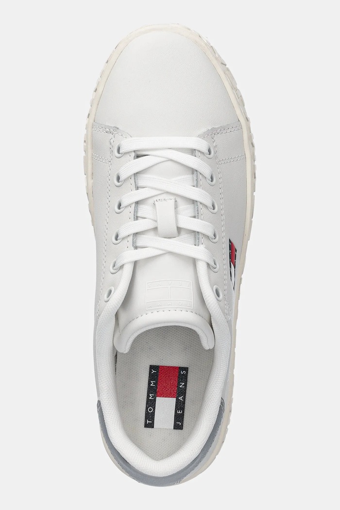 Kožené tenisky Tommy Jeans TJW LOGO SNEAKER ESS biela EN0EN02703
