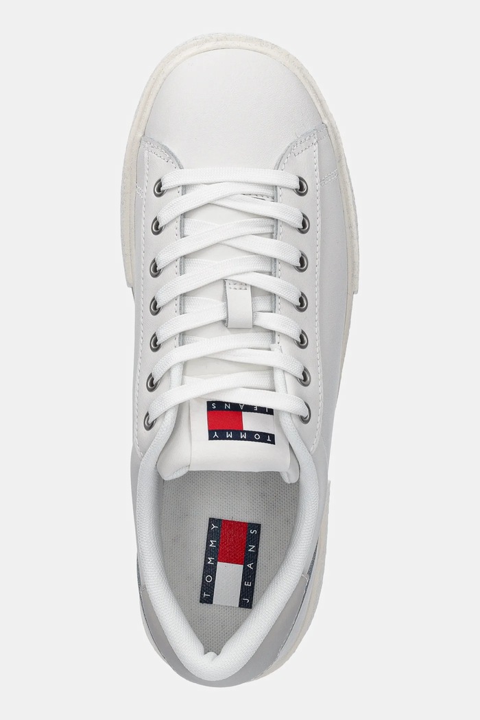Δερμάτινα sneakers Tommy Jeans TJW FLATFORM SNEAKER λευκό EN0EN02698
