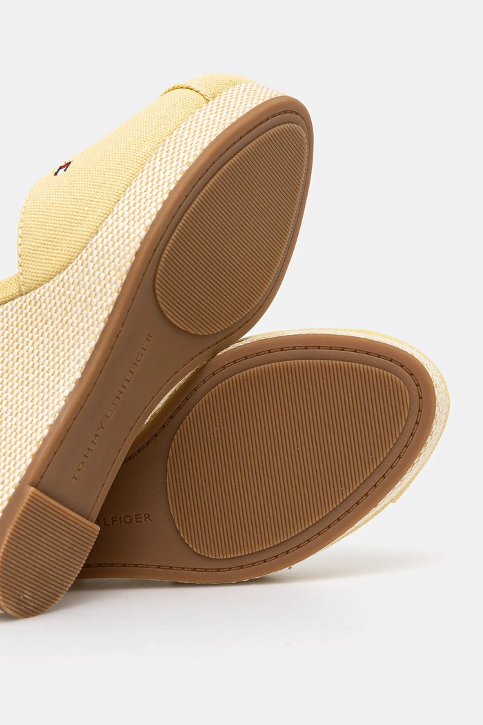 Espadryle FLAG HIGH WEDGE ESPAD CLOSED TOE Tommy Hilfiger żółty FW0FW08494